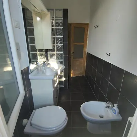 Mecenate 7, Ampio Bilocale A 15 Min Dal Centro Apartmán *